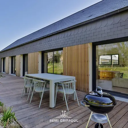 L'elegance 115 M 4 2 Guests Design & Nature