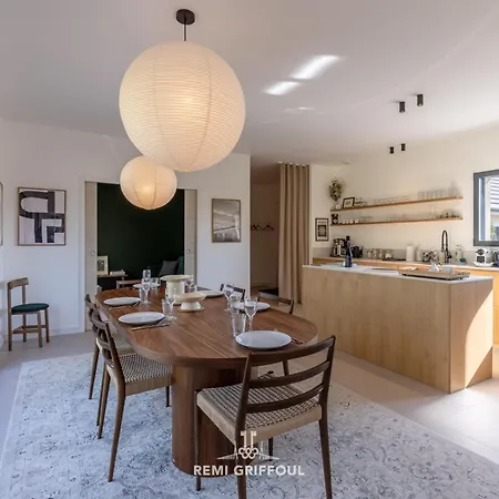 L'elegance 115 M 4 2 Guests Design & Nature