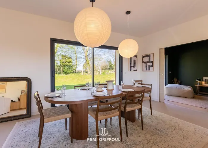 L'elegance 115 M 4 2 Guests Design & Nature